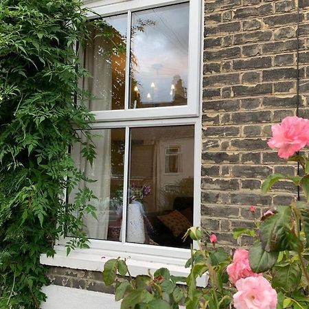 Beautiful Two Bed Victorian Terrace House Villa Norwich Exterior photo